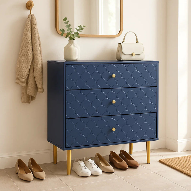 Commode à Tiroirs Bleu Marine avec Motif Écaille de Poisson, Pieds Champagne et Angles Arrondis (H89xL75xP40cm) KAUGZUN