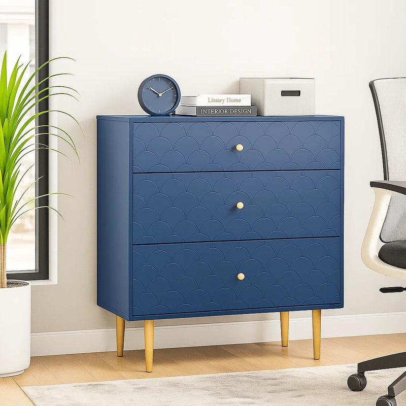 Commode à Tiroirs Bleu Marine avec Motif Écaille de Poisson, Pieds Champagne et Angles Arrondis (H89xL75xP40cm) KAUGZUN