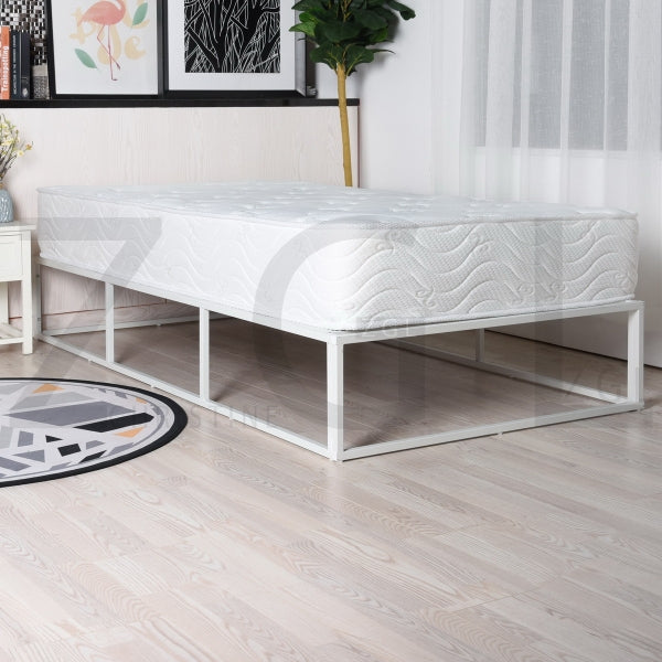 DANKE 1M METAL BED WHITE