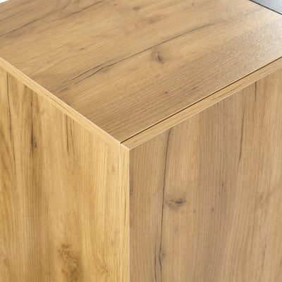 Buffet Contemporain Brun et Noir avec Éclairage LED Smart App, 3 Tiroirs, Porte Vitrée et Rangement Polyvalent GHURGAX