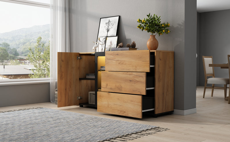 Buffet Contemporain Brun et Noir avec Éclairage LED Smart App, 3 Tiroirs, Porte Vitrée et Rangement Polyvalent GHURGAX