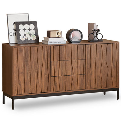 Buffet / Armoire de Rangement Mid-Century Moderne Effet Chêne Foncé avec 3 Tiroirs, Portes à Fentes et Pieds Métalliques Noirs (150x40x80cm) NAKIX