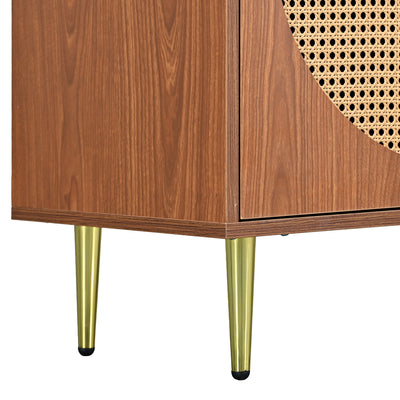 Buffet Élégant Noyer avec 3 Portes en Rotin Tressé et Pieds Métalliques OMOILL