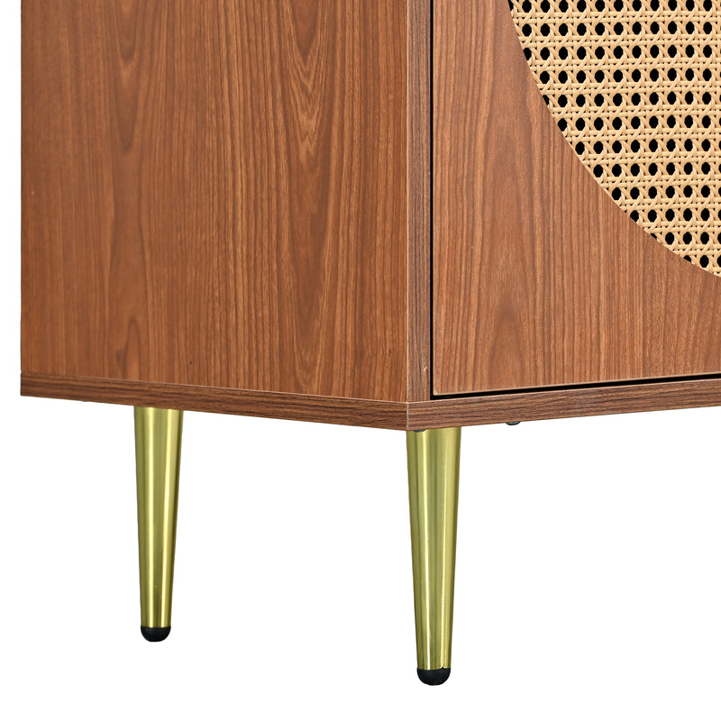 Buffet Élégant Noyer avec 3 Portes en Rotin Tressé et Pieds Métalliques OMOILL