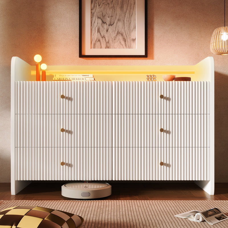 Buffet Blanc Ondulé Moderne avec Éclairage LED Multicolore et 6 Tiroirs Spacieux TRAGVAX