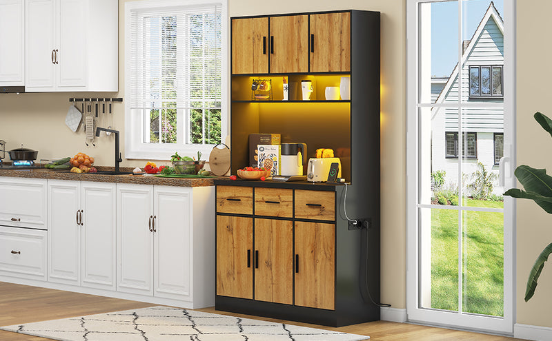 Buffet Multifonctionnel 180cm Noir et Naturel avec Éclairage LED, Prises USB et Rangement Optimisé XOK