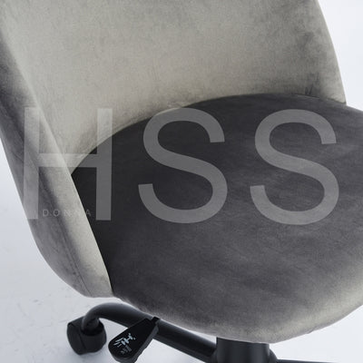 CLARISSA GREY