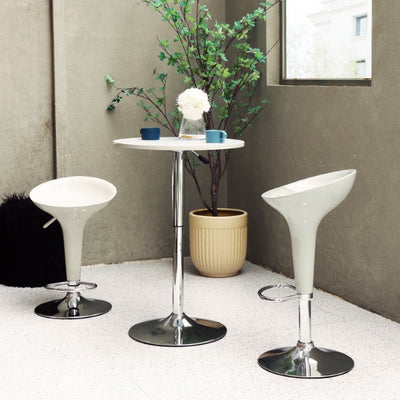 SAKURU WHITE
