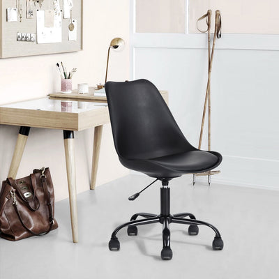 BLOKHUS BLACK - Office chair in black minimalist style with wheels
