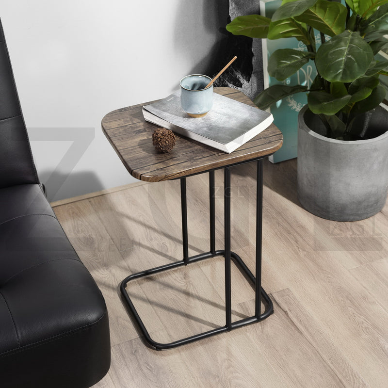 HERRON - Design side table in industrial style