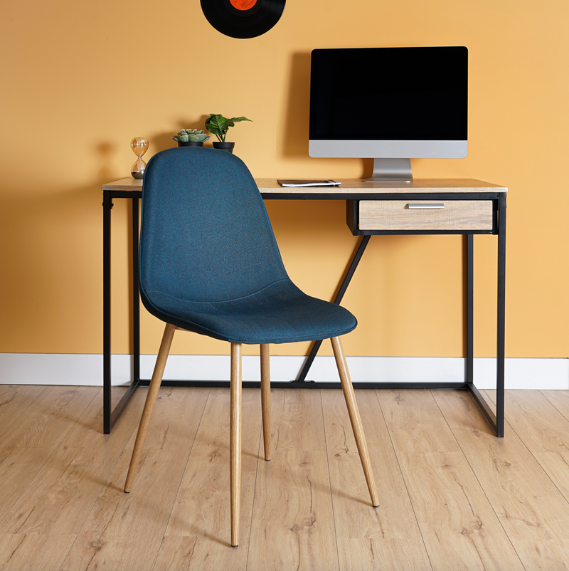 CHARLTON PIPPING - Scandinavian fabric chairs - Set of 4