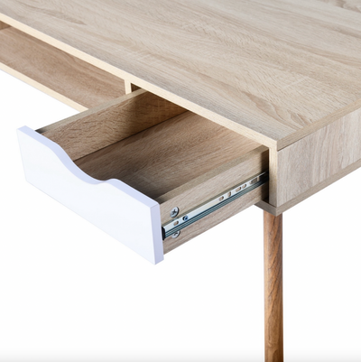 BOSUT - Scandinavian wood desk