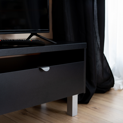 SAMY - TV stand in white Design TV stand with storage in black